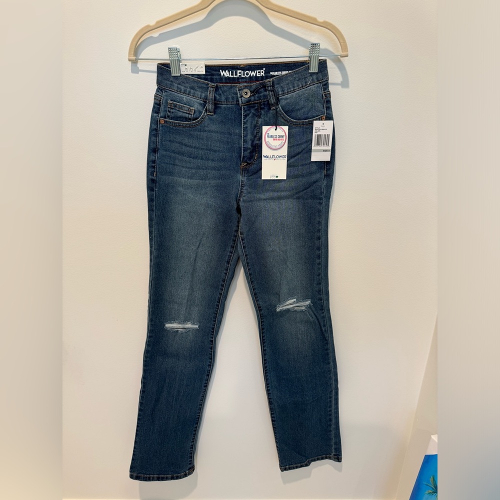 Wallflower Women's Dark Blue Jeans
